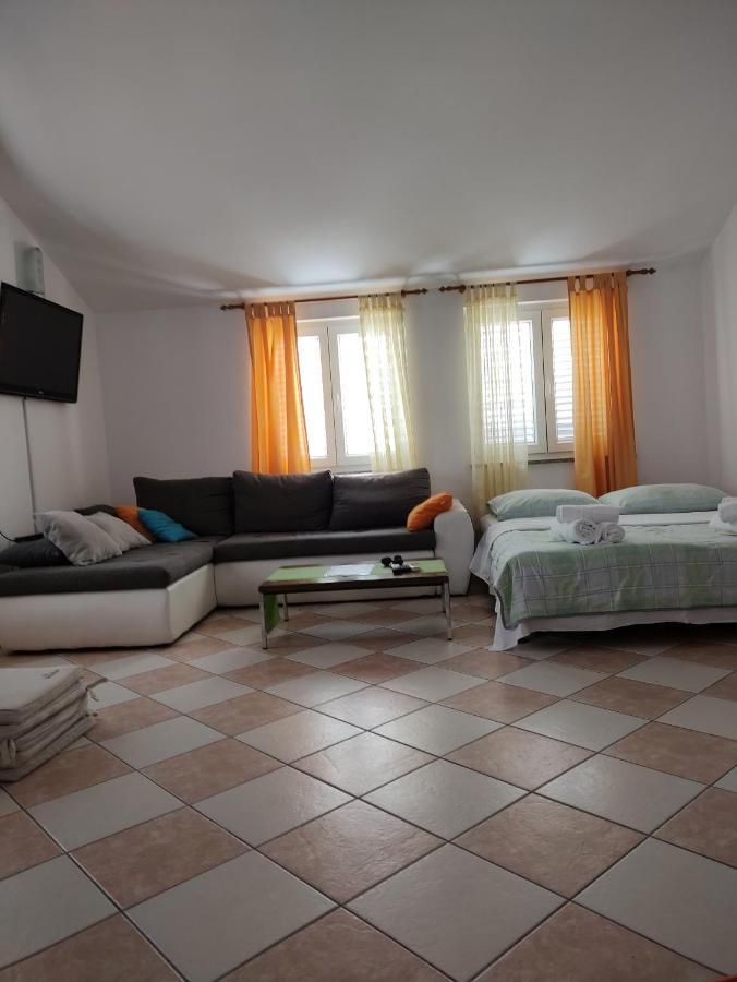 Apartments Markota Sukošan Dış mekan fotoğraf
